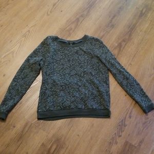 Long Sleeve Light Sweater